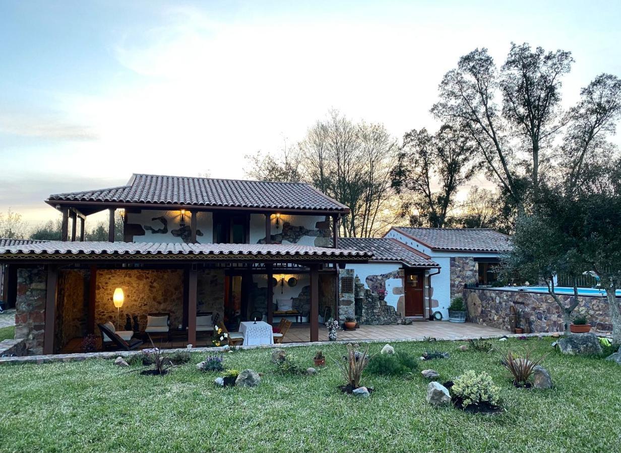 ヴィーラ・ノーヴァ・デ・ポイアレスThe Old Watermill Retreat - O Retiro Da Azenha Velhaアパートメント エクステリア 写真